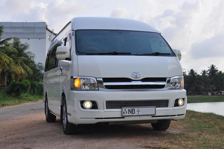 Chauffer Driven Standard Van - Photo 1 of 3